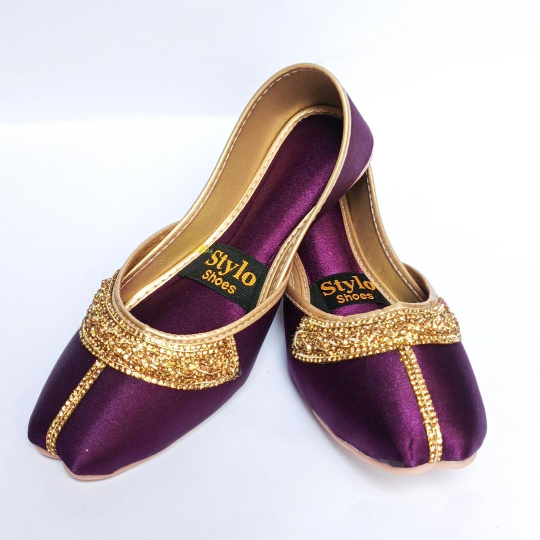 Women Purple Embroidered Khussa Shoes
