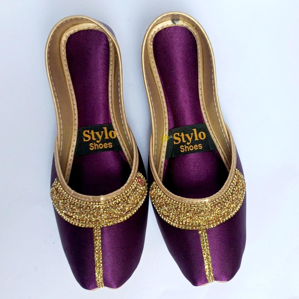 Women Purple Embroidered Khussa Shoes